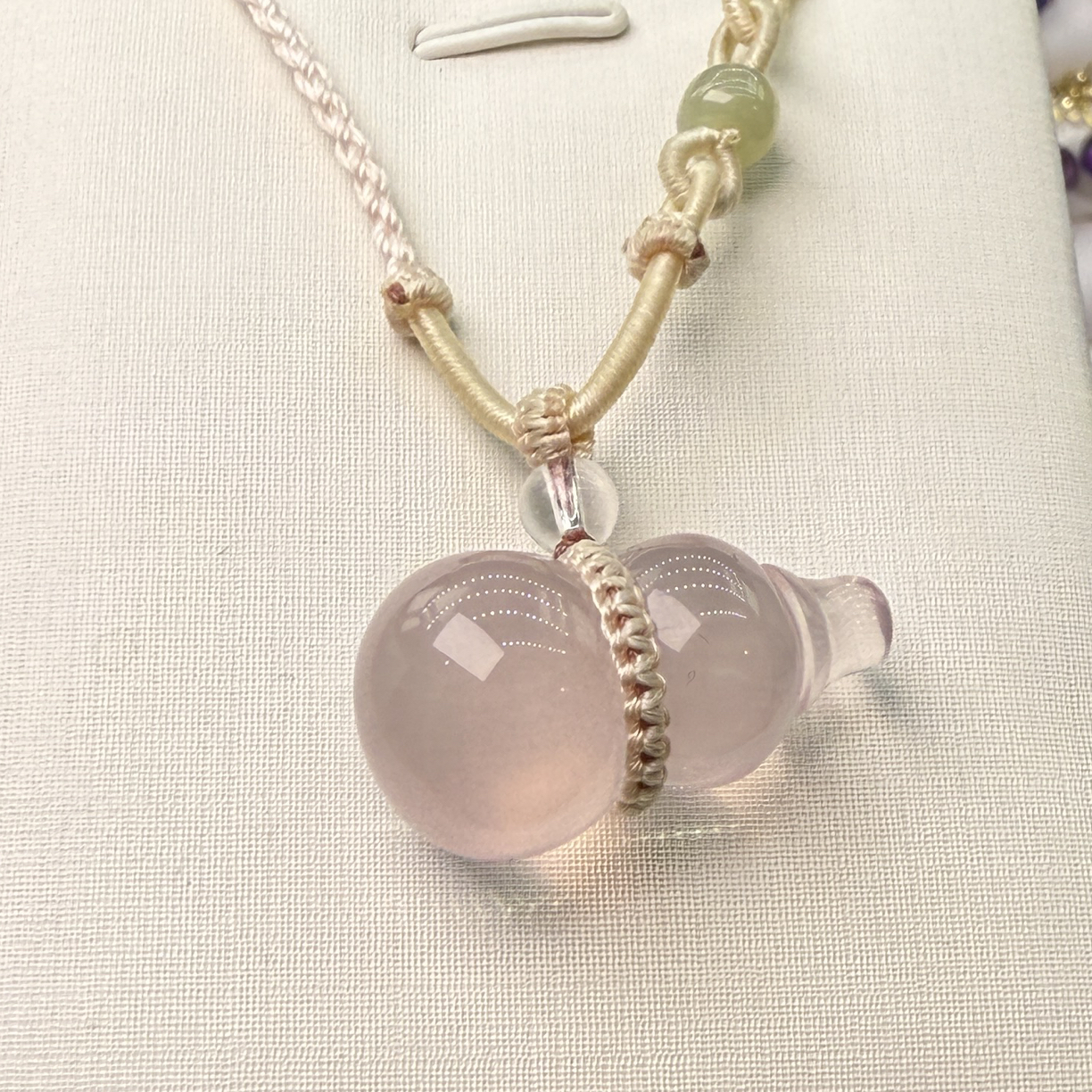 莫桑比克星光粉晶可爱平安葫芦款式天然粉