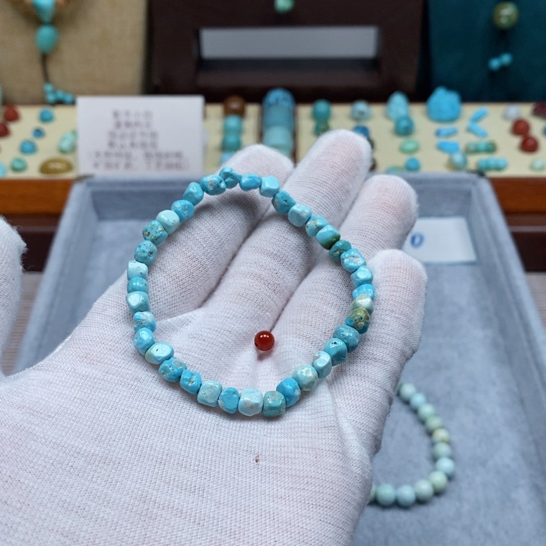 未镶嵌配饰南红玛瑙