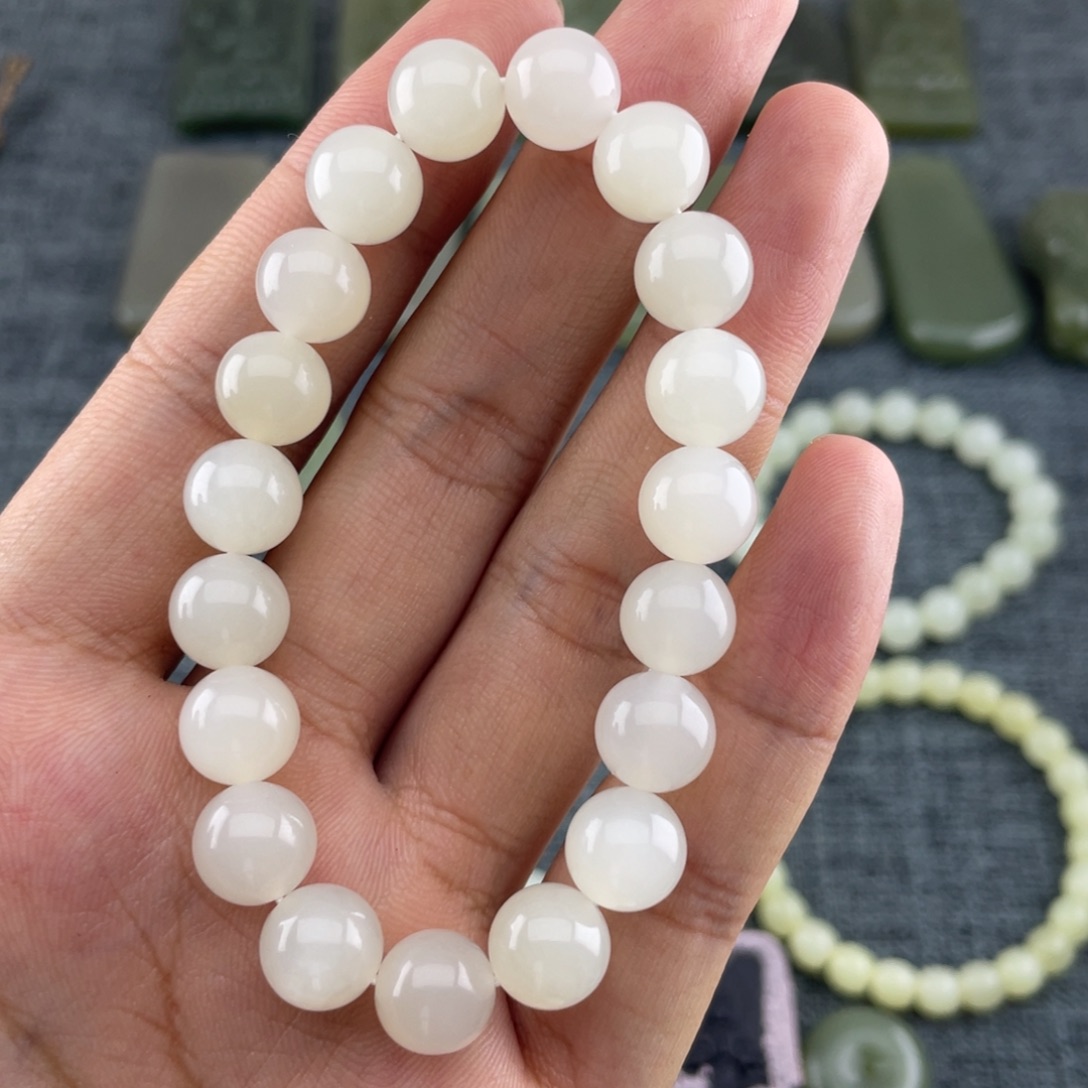 很***裤手链未镶嵌和田玉