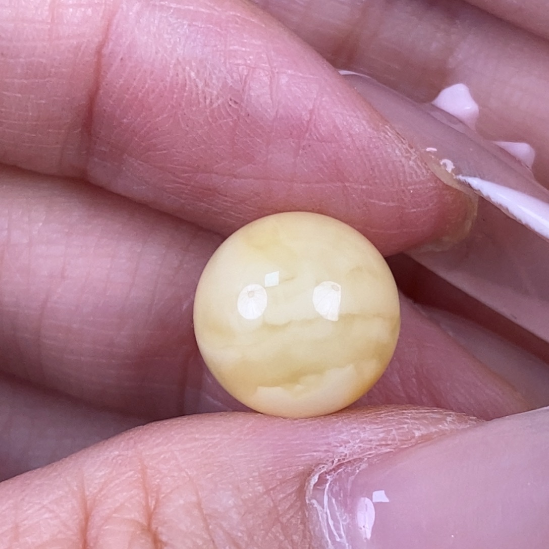 琥珀未镶嵌珠宝奇石185