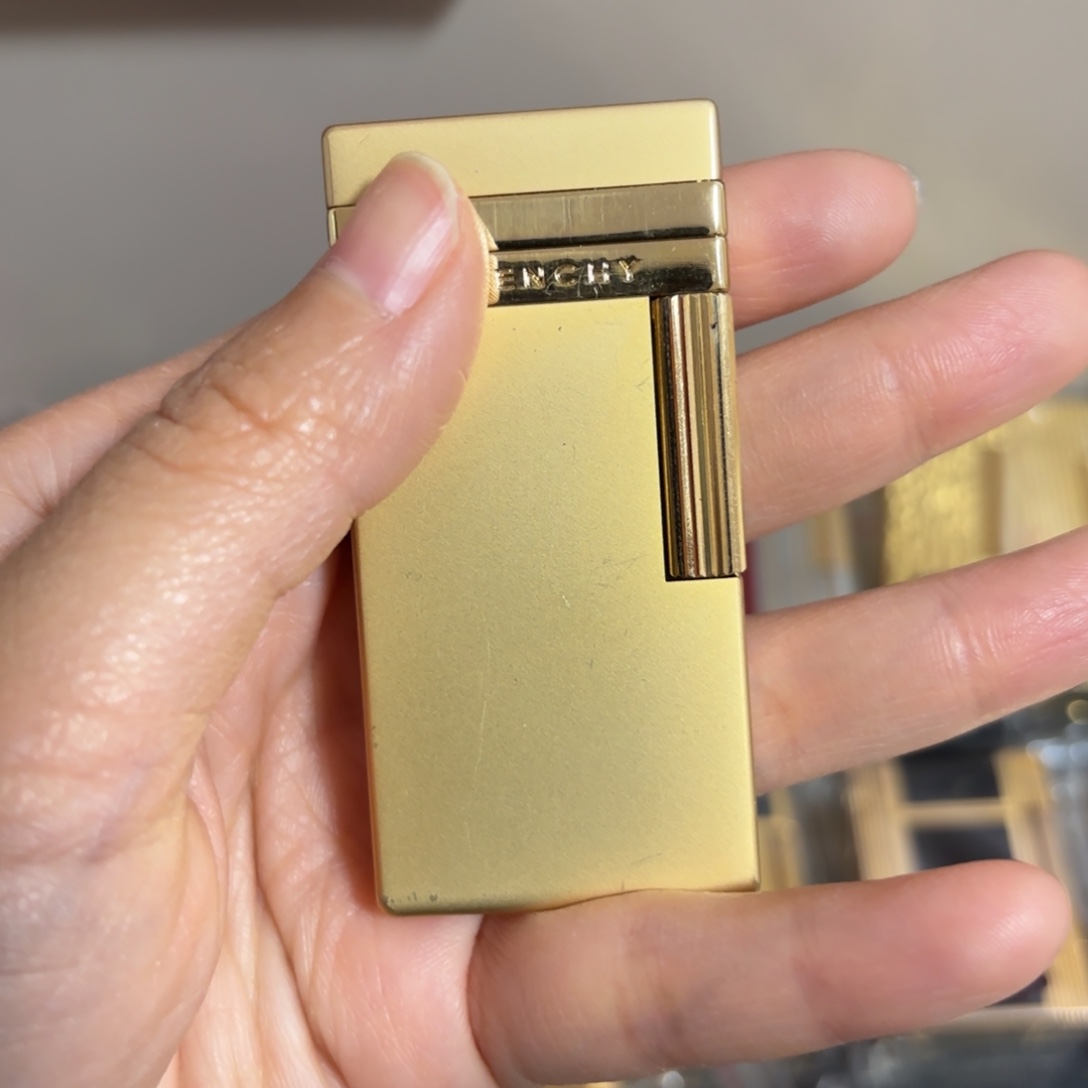 都登卡中古打火机