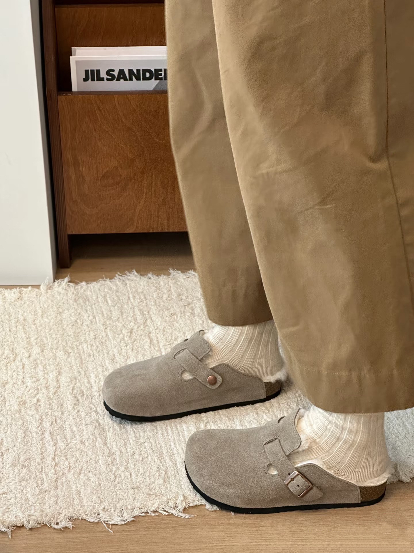 2025年新款冬季加绒气质百搭毛毛勃肯鞋