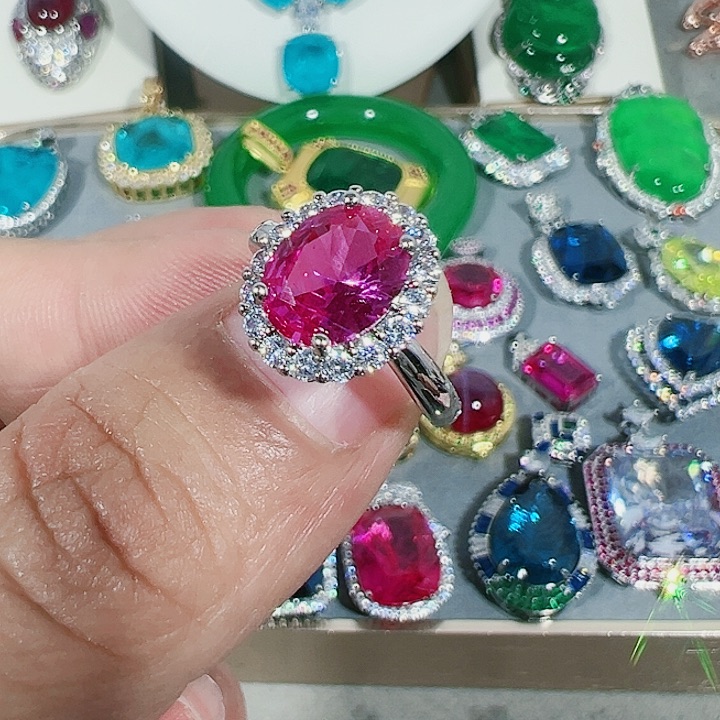 红宝石戒指未镶嵌