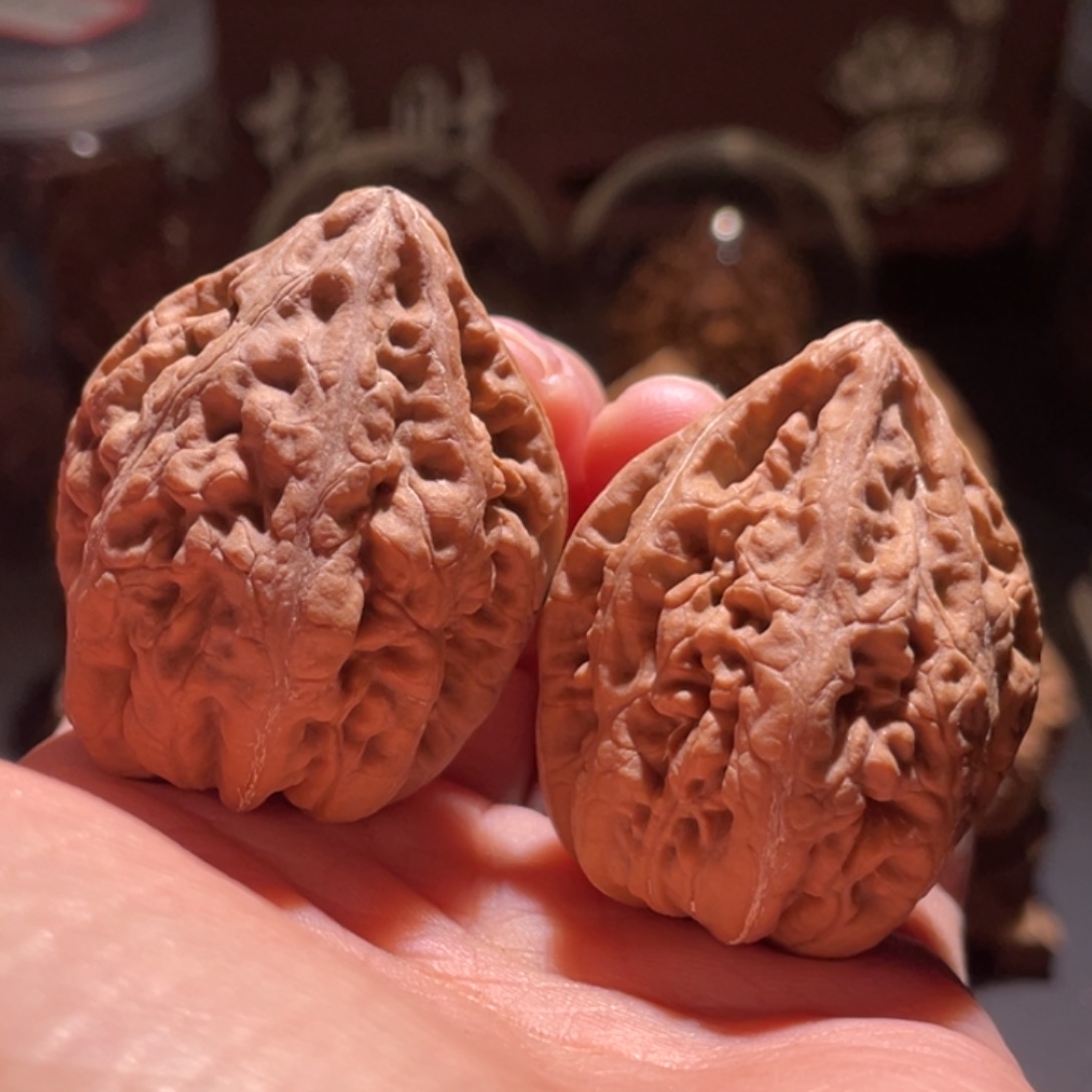 文玩核桃吊坠水晶塔18