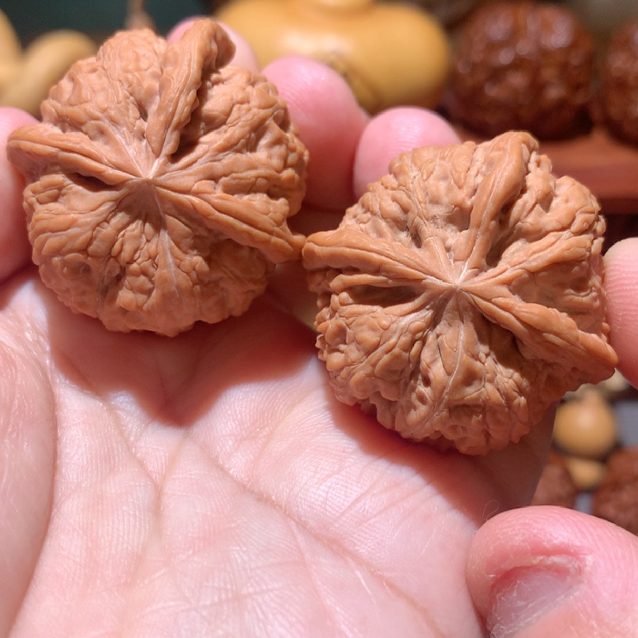 【闪购商品】文玩核桃把件7号雨花石三棱尺寸37
