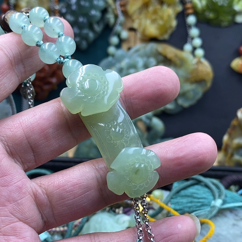 【闪购商品】未镶嵌岫玉吊坠