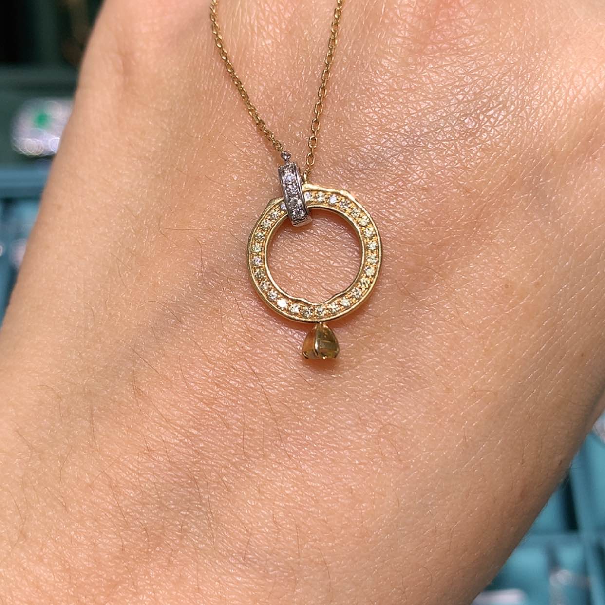 【闪购商品】钻石颈饰18K金镶嵌黄钻项链