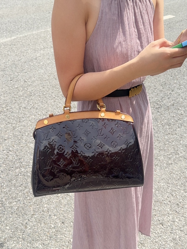 95新 LouisVuitton/路易威登 Lv车厘子色手提斜挎包