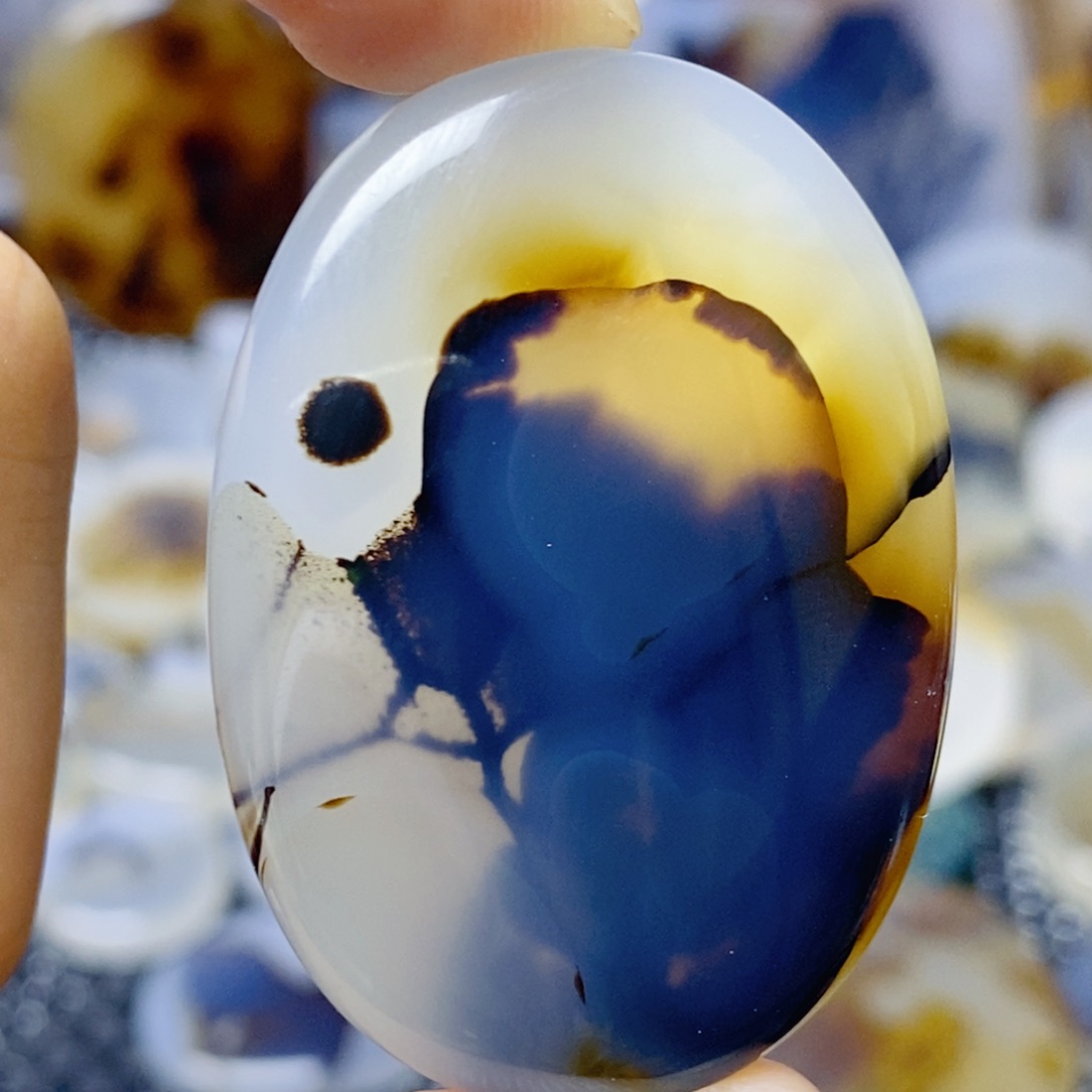 玛瑙/玉髓未镶嵌珠宝半成品