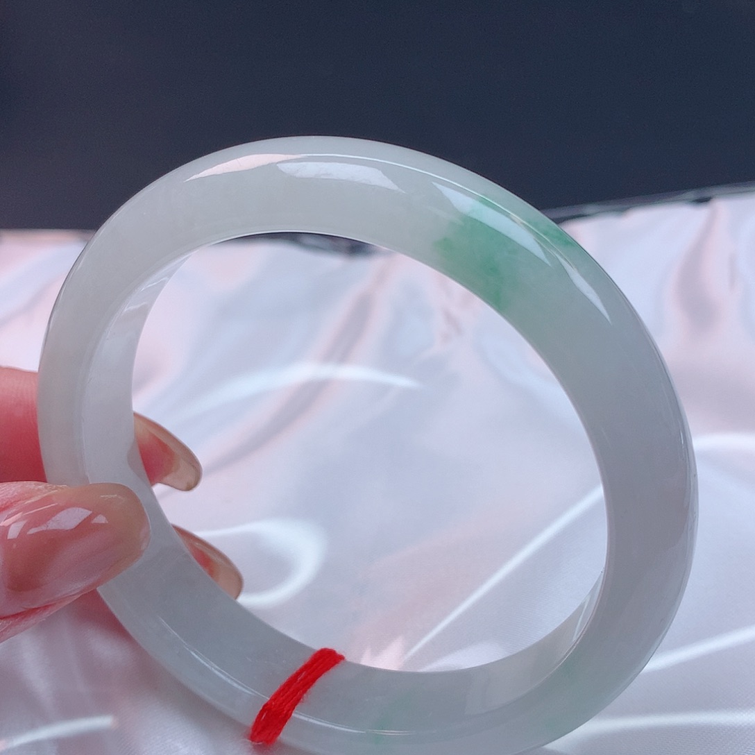 【闪购商品】未镶嵌手镯翡翠58