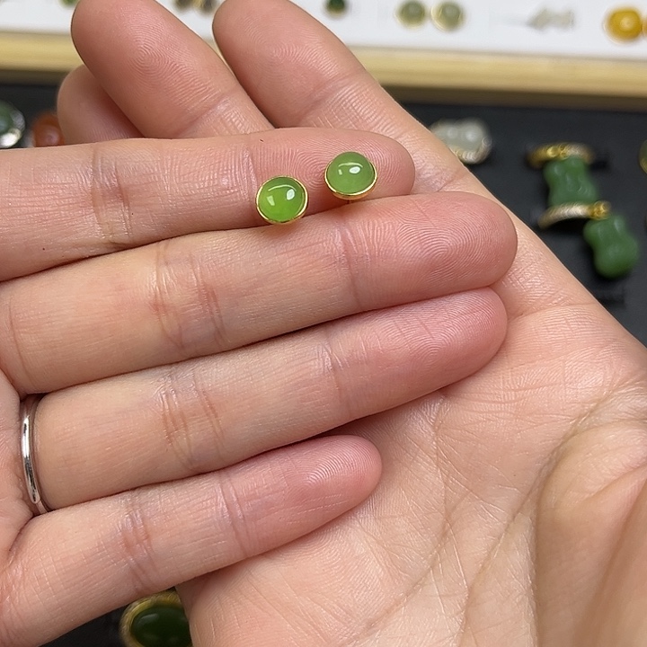 和田玉银S925镶嵌耳饰