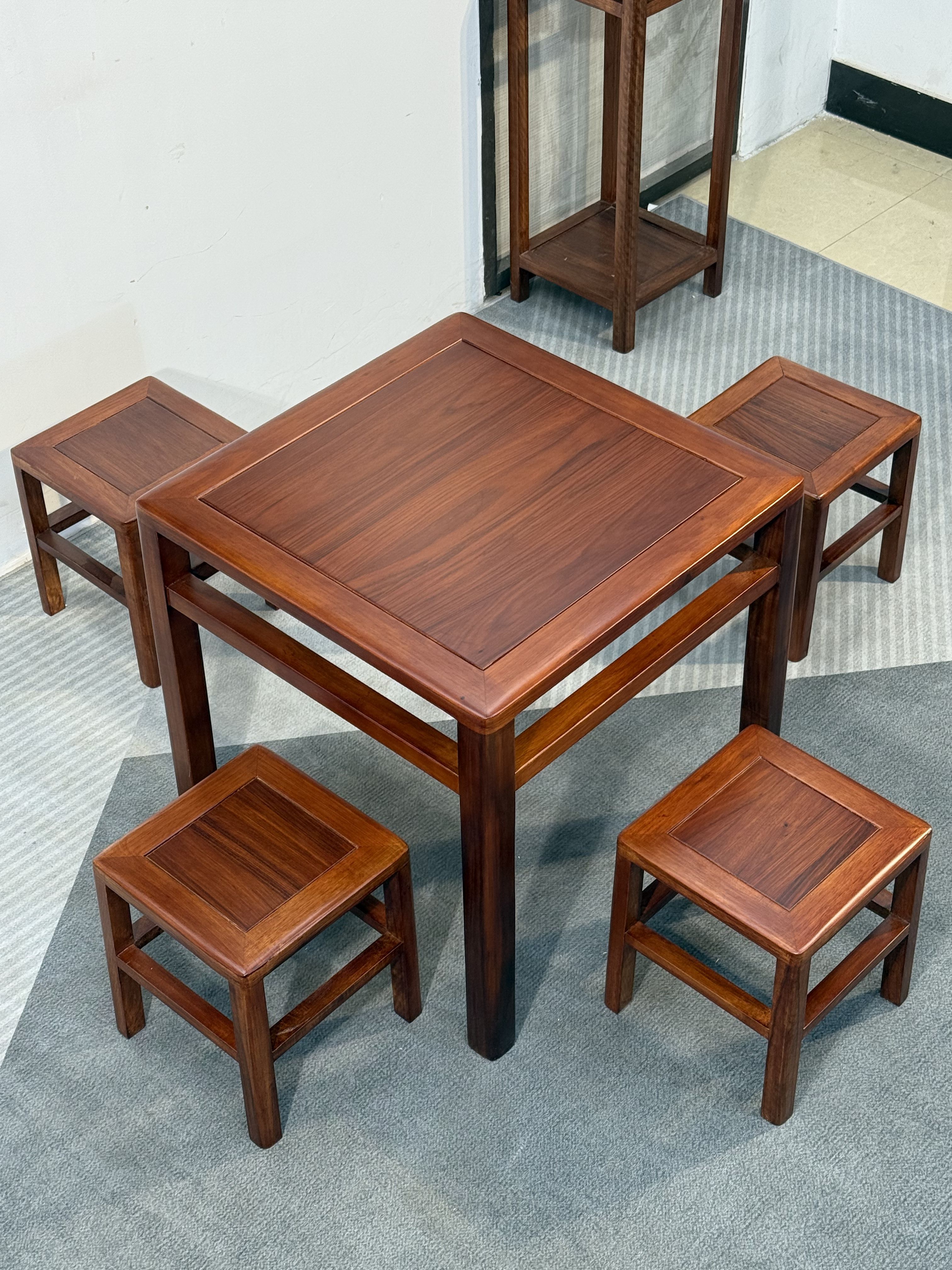 乌金木八仙桌家用明式方餐桌休闲装娱乐桌