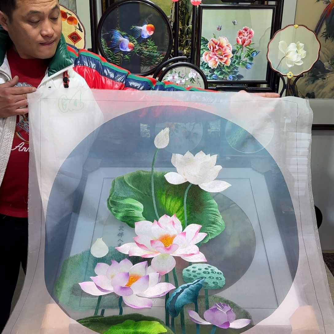 刺绣刺绣工艺精湛