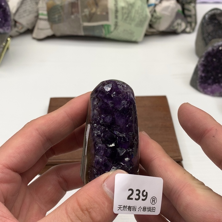 紫晶大型摆件（非配饰）未镶嵌