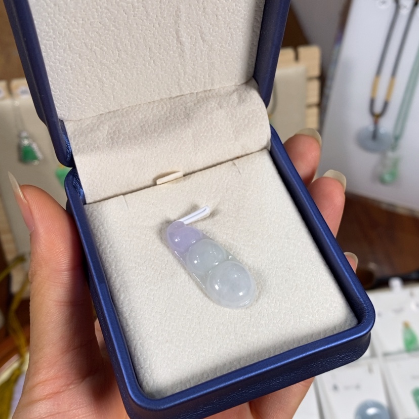 【闪购商品】颈饰未镶嵌翡翠