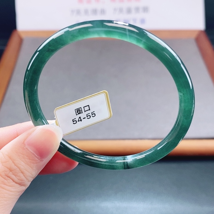 翡翠未镶嵌手镯翡翠手镯23