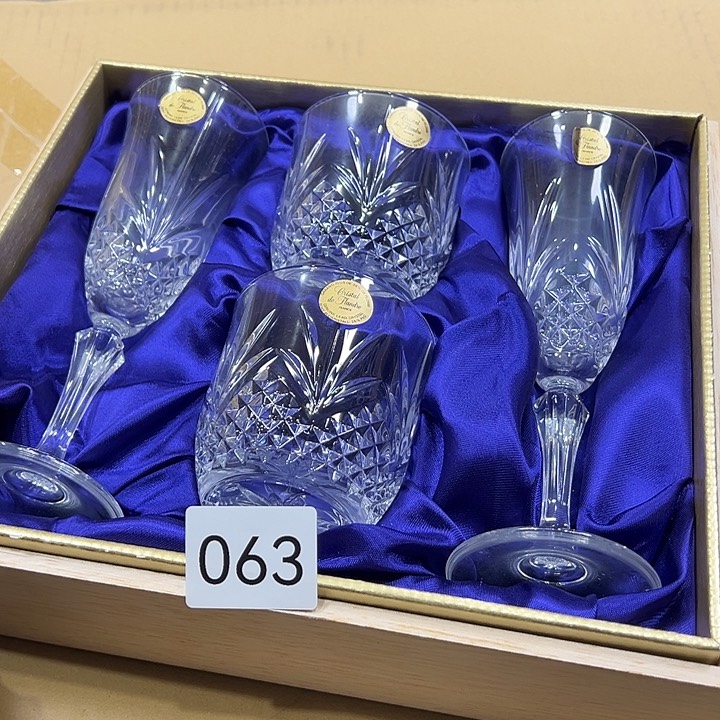 茶盏我的小伙伴都在看我