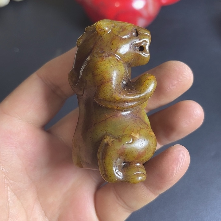 白玉菩提把件一个