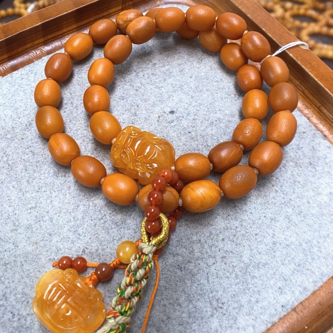 蜜蜡手串未镶嵌蜜蜡