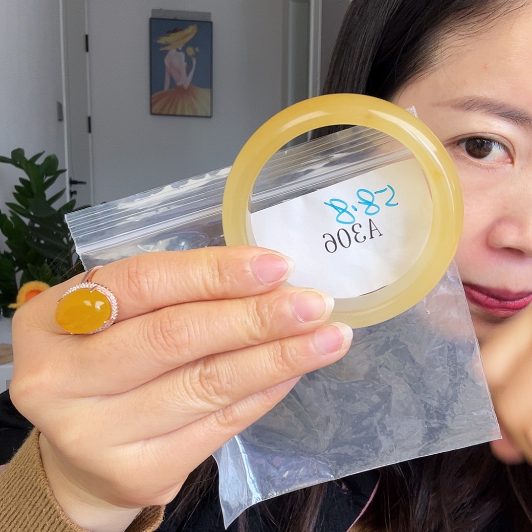 石英质玉未镶嵌手镯