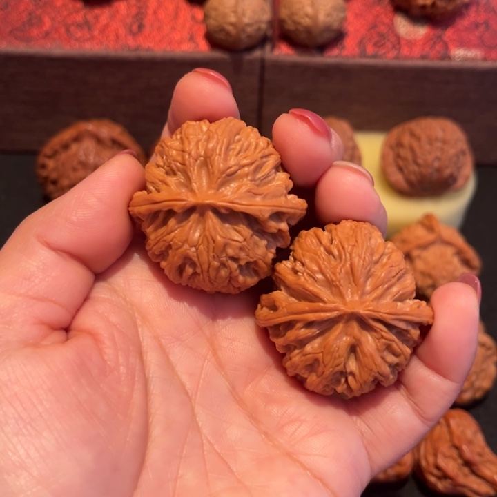 文玩核桃吊坠苹果园41