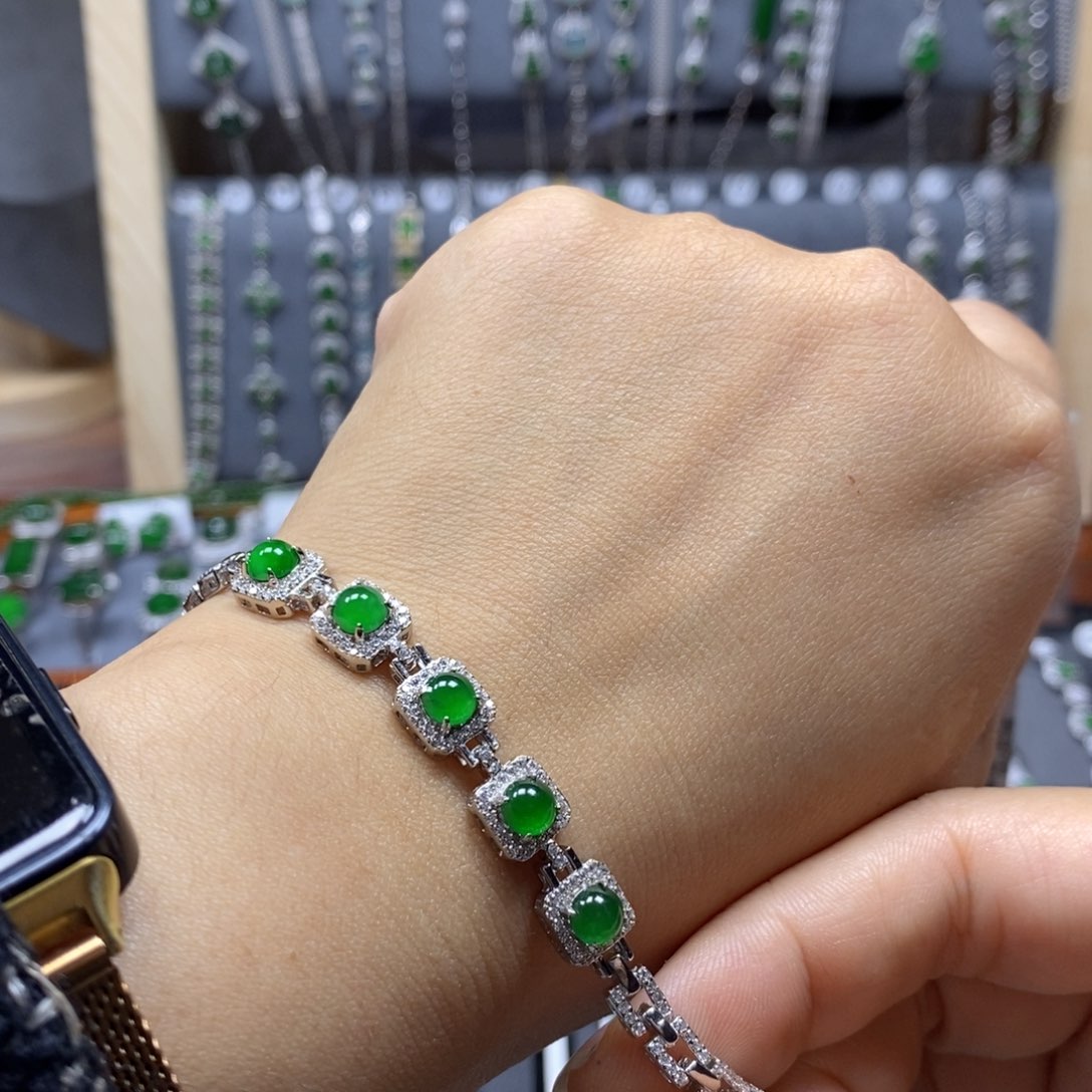 翡翠颈饰银S925镶嵌玉***烦手链