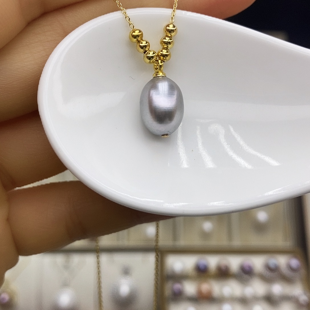 淡水珍珠颈饰合金