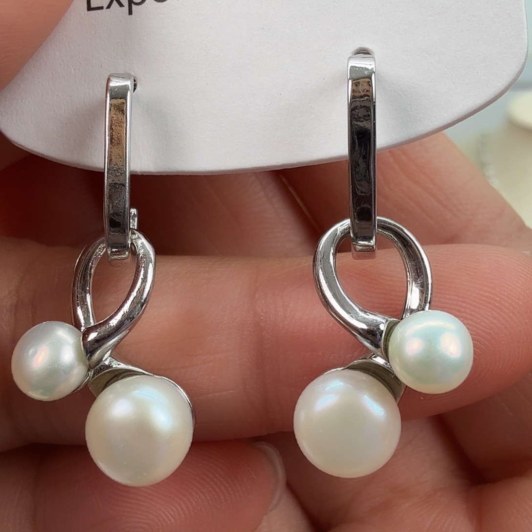 淡水珍珠未镶嵌耳饰