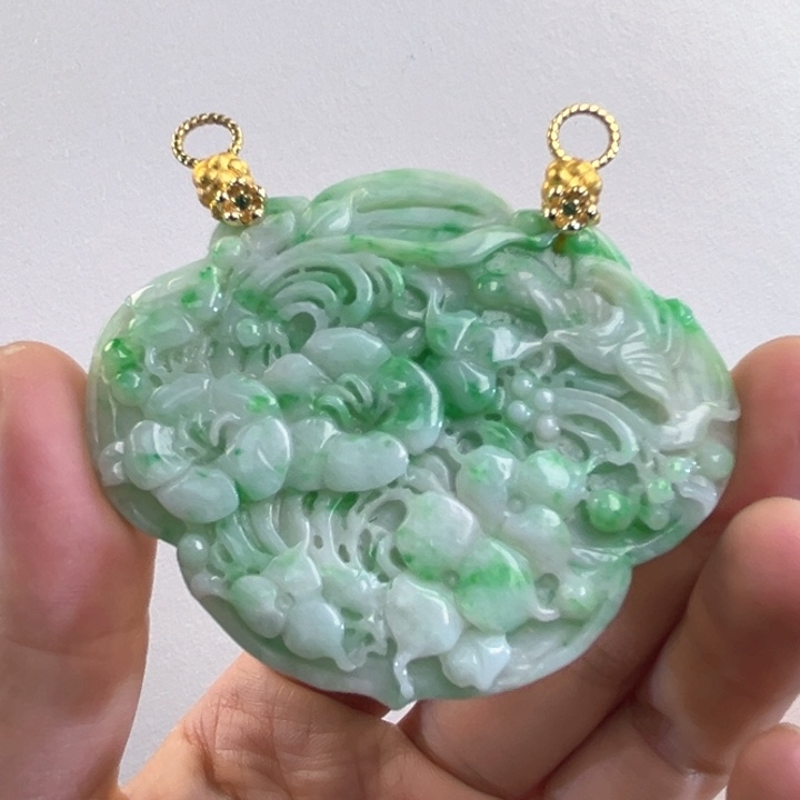 翡翠吊坠(赠链)未镶嵌代编织