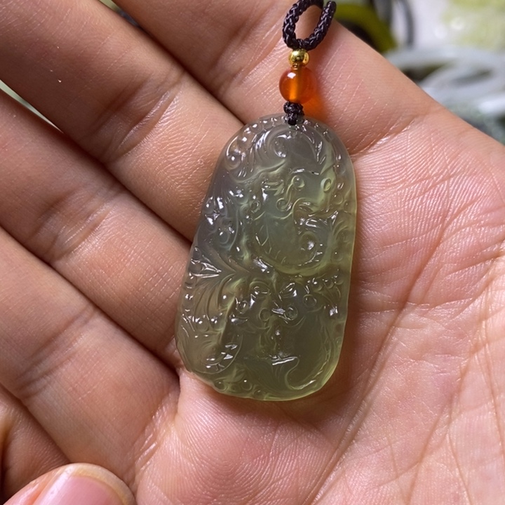 岫玉岫玉颈饰未镶嵌