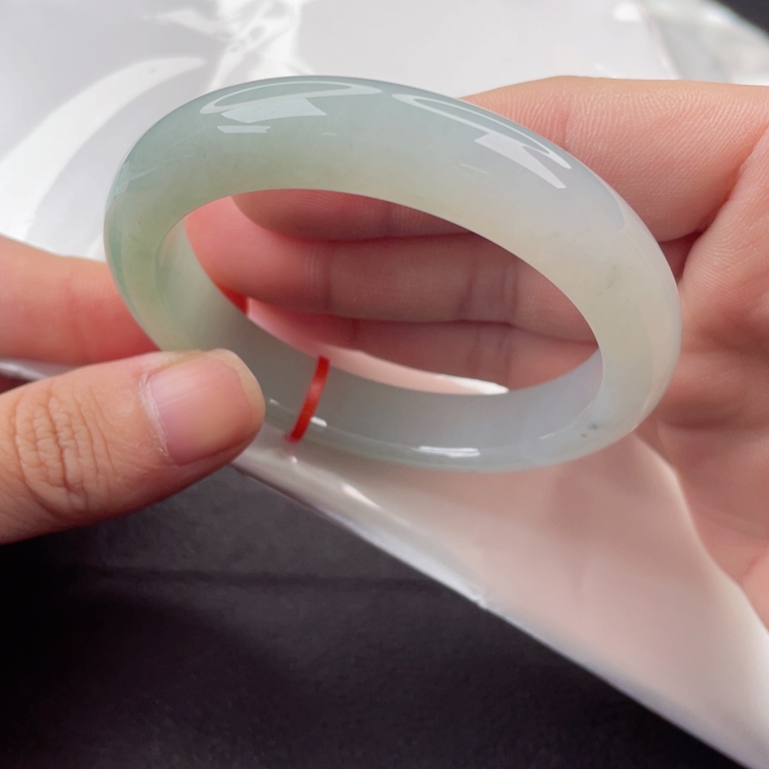 翡翠手镯未镶嵌正圈55/56