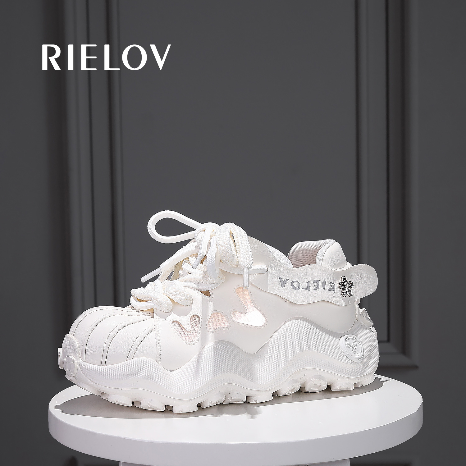 【RIELOV●现货】增高6cm时尚潮流百搭女士休闲鞋 817-8