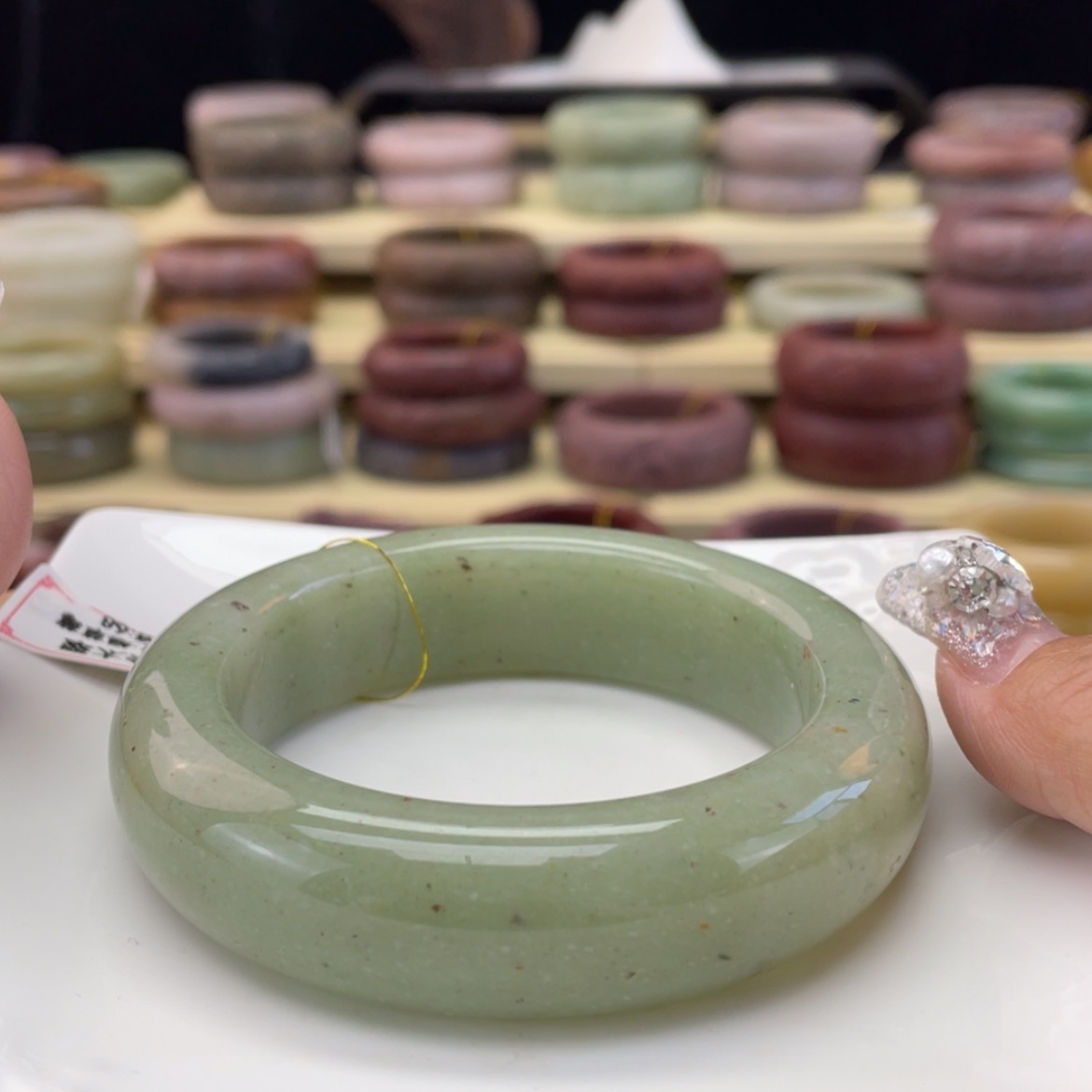 【闪购商品】石英质玉手镯未镶嵌柠**甜