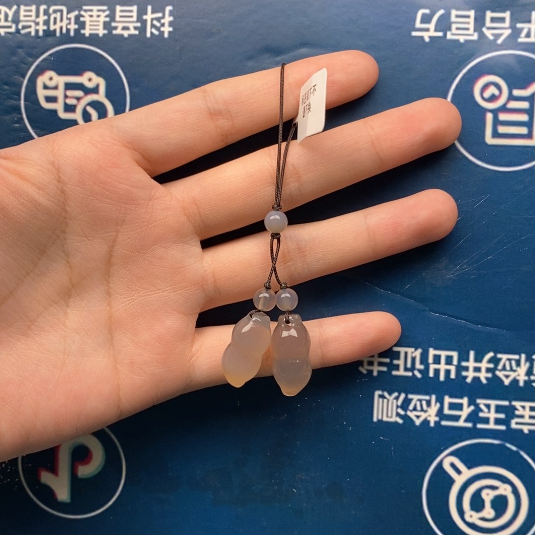 玛瑙/玉髓车挂未镶嵌挂件