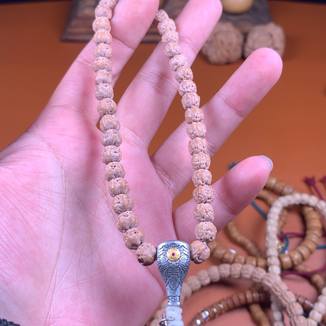 金刚菩提吊坠5338368238555