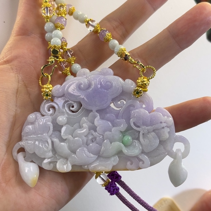 翡翠吊坠(赠链)未镶嵌代编织