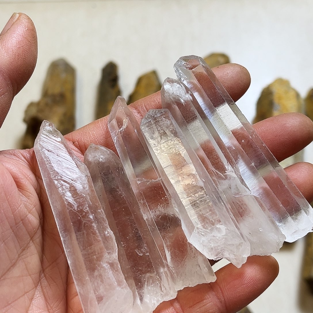 *****未镶嵌水晶珠宝半成品