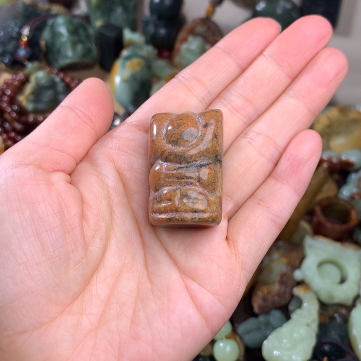 岫岩河磨玉（透闪石质玉）手把未镶嵌