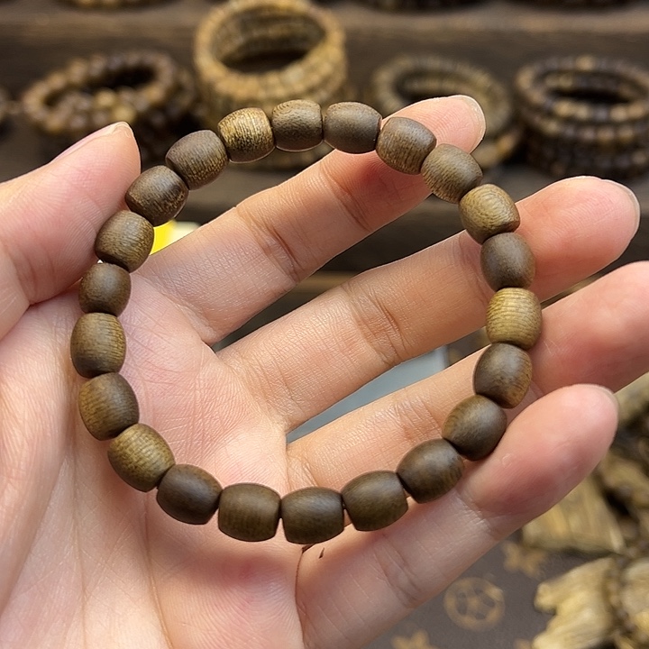 沉香沉香碎屑08鼓珠单圈7克