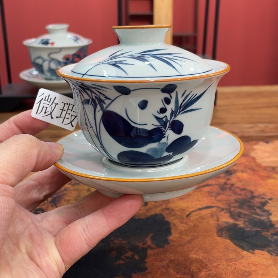 釉下手绘茶具微瑕