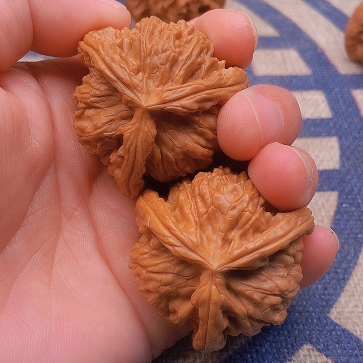 吊坠文玩核桃苍**悔三棱