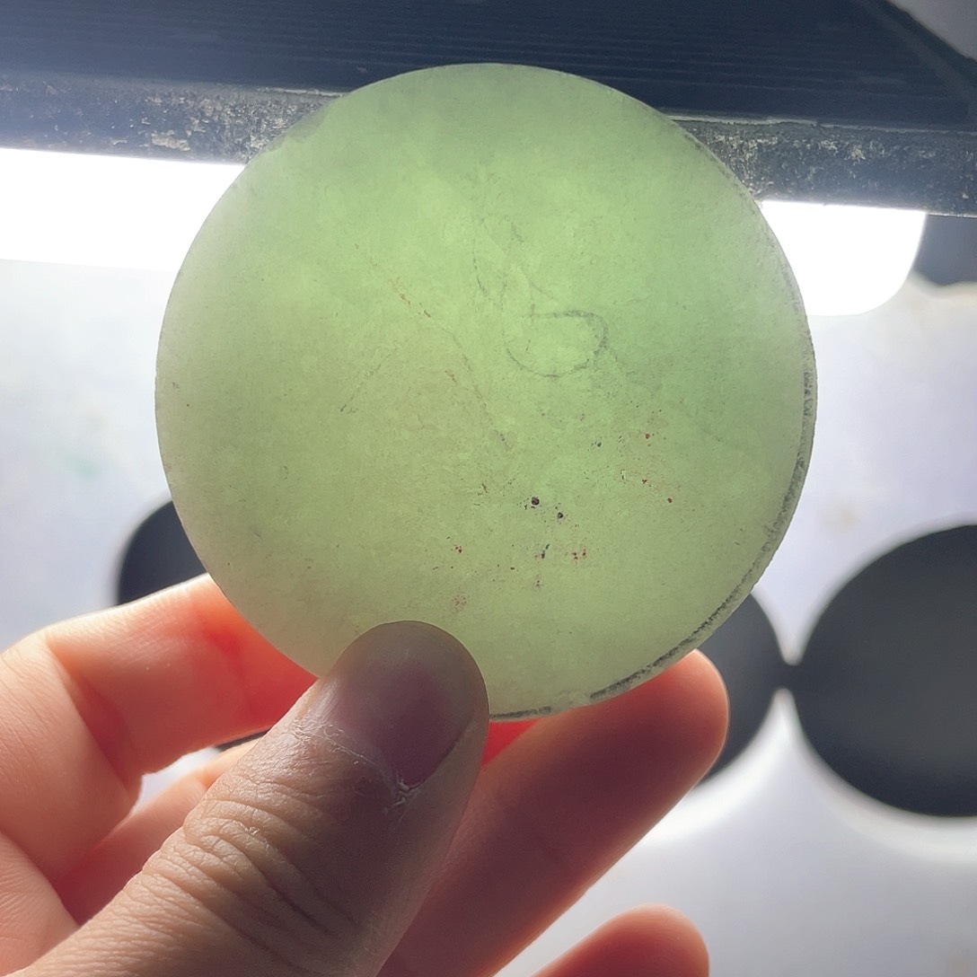 翡翠颈饰未镶嵌毛料4