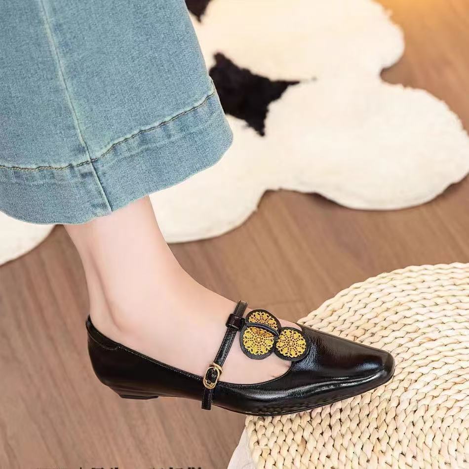 C1689 黑色 时尚方头舒适低跟玛丽珍浅口女单鞋