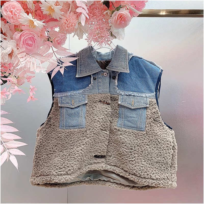 X21357欧美风设计师2024冬季新款做旧牛仔拼接毛毛宽松休闲马夹女