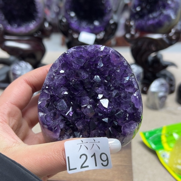 大型摆件（非配饰）未镶嵌水晶摆件