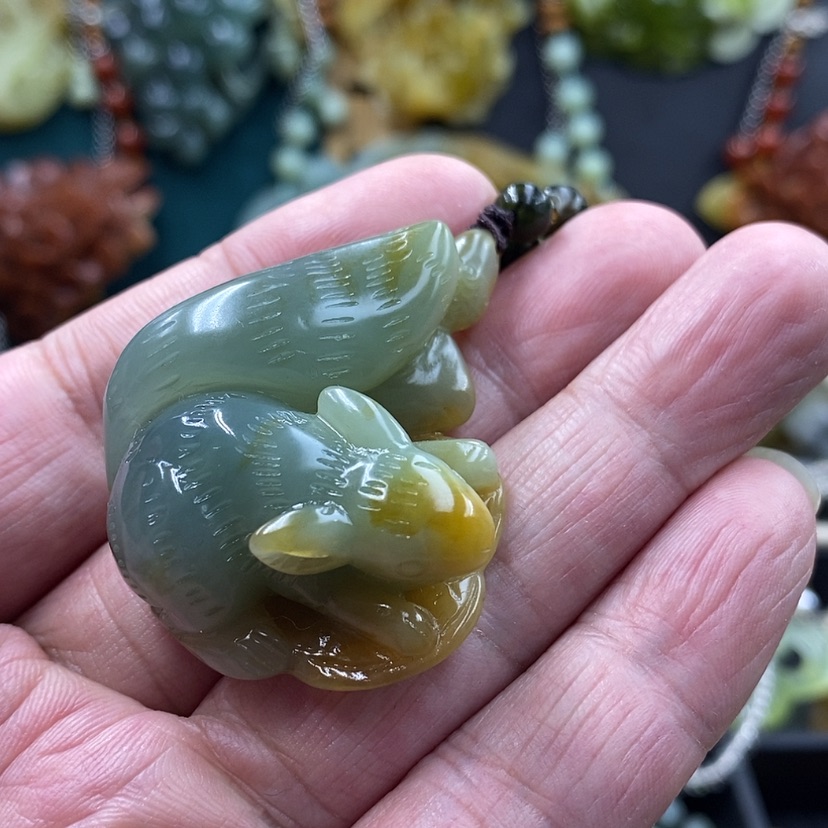 【闪购商品】未镶嵌岫玉吊坠