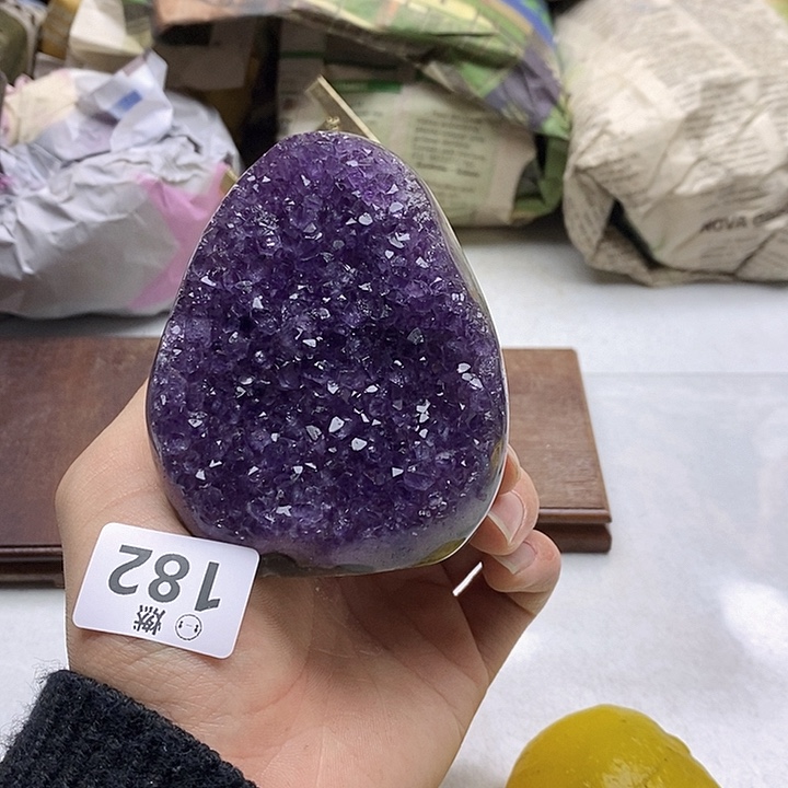 紫晶大型摆件（非配饰）未镶嵌