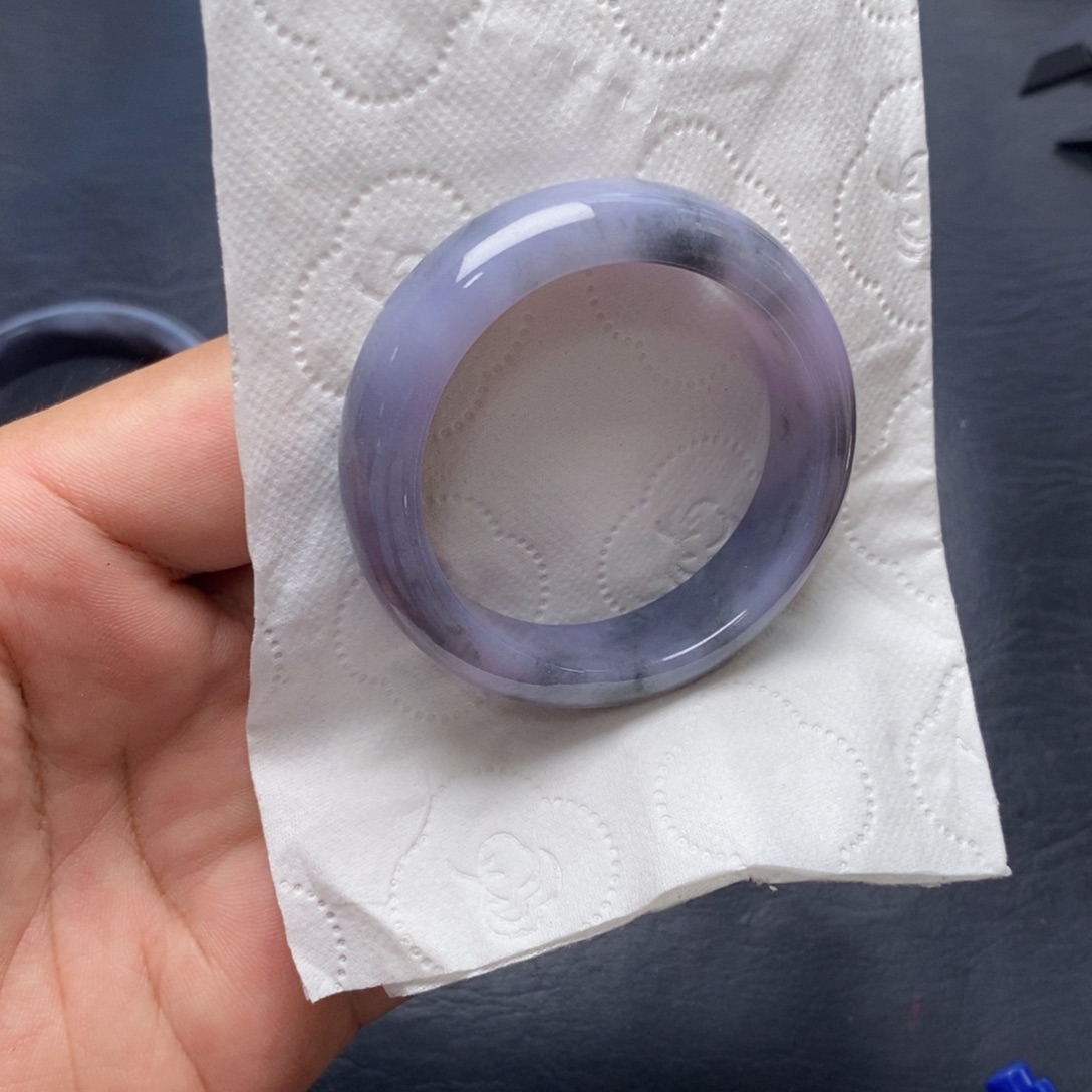 定制翡翠未镶嵌翡翠手镯