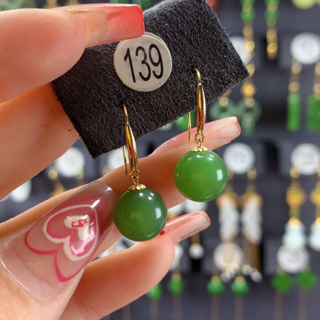 和田玉耳饰18K金镶嵌