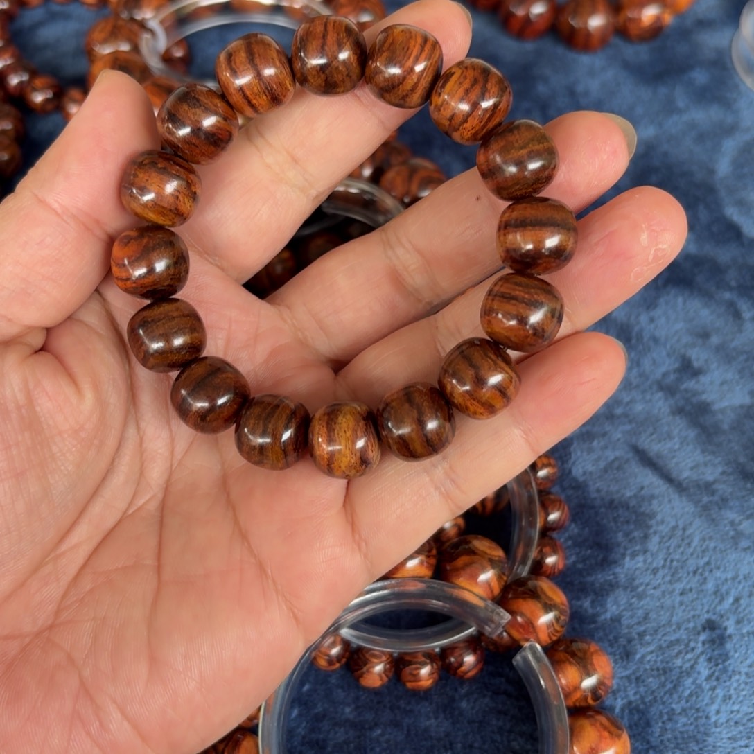 一***蛋黄花梨/降香黄檀1314